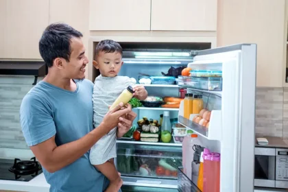 How Long Do Refrigerators Last? Average Lifespan, Signs of Replacement, and Maintenance Tips