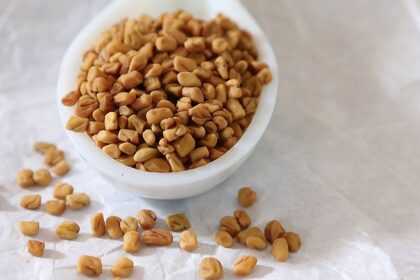 Fenugreek: Benefits, Uses, Nutrition, and Side Effects Explained