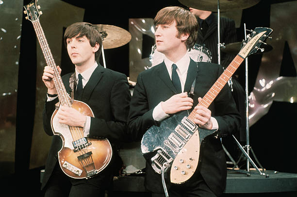 50 Legendary Male Singers Who Shaped the History of Music