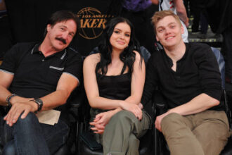 Meet Ariel Winter's Father, Glenn Workman: Biography, Family & Life Away from the Spotlight